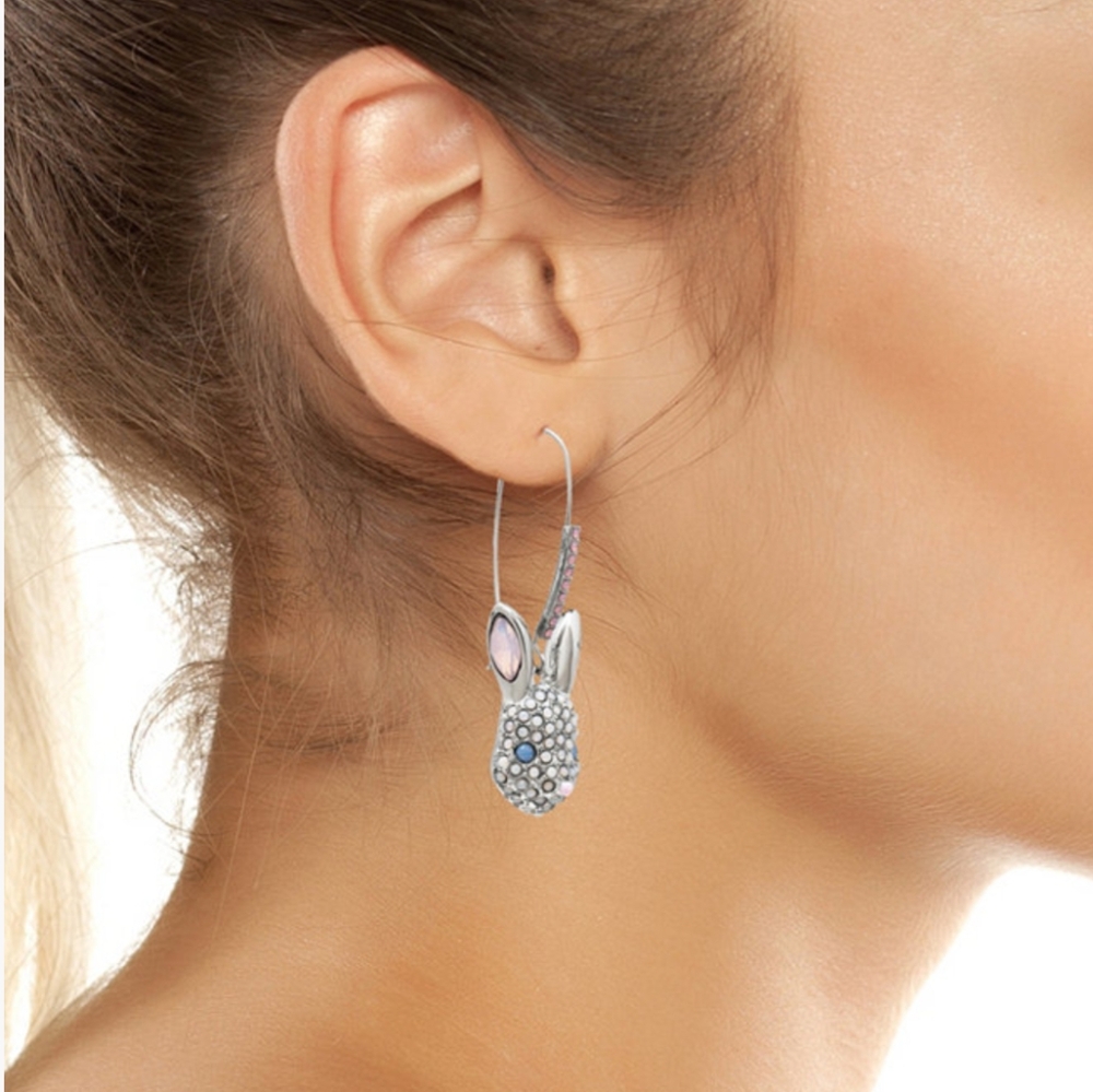 Betsey Johnson Cute Spring Bunny Dangle Drop Earrings - Picture 3 of 6